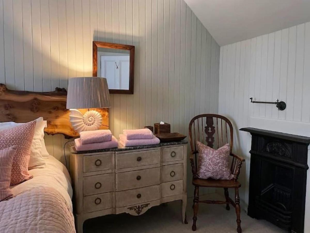 Reidochie Stables Luxury Haven Overlooking Garden Blairgowrie and Rattray