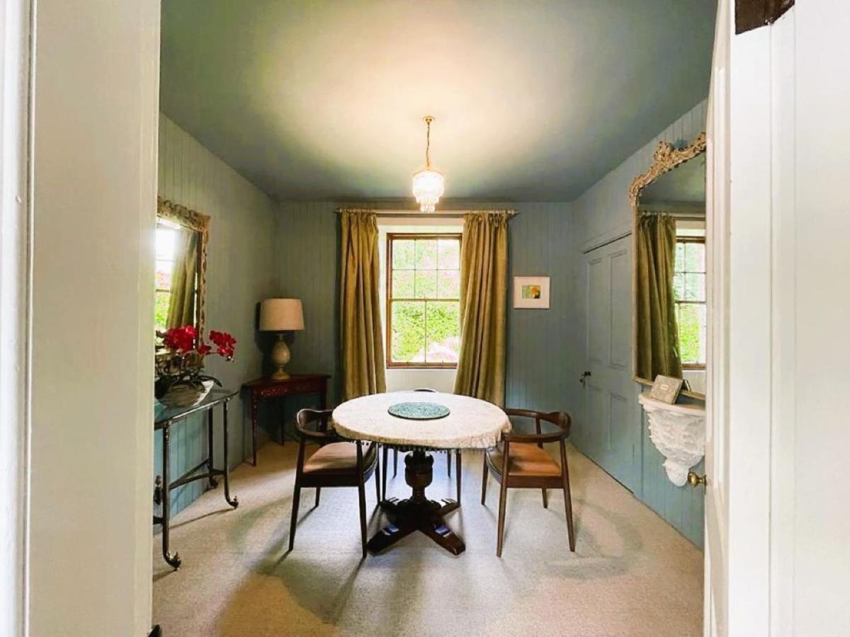 Apartment Reidochie Stables Luxury Haven Overlooking Garden *